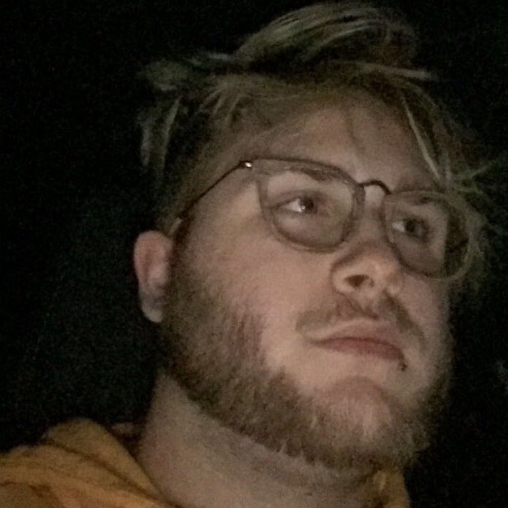 Meet your Posher, Austin.      SHOOT ME AN OFFER WORST I CAN DO IS DECLINE